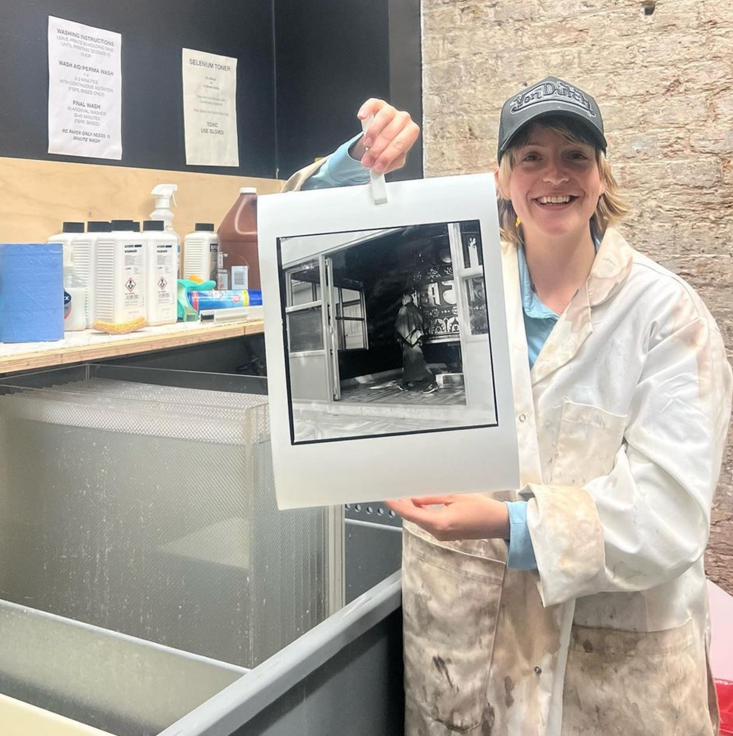 B&W Film Processing and Printing (6 hrs)